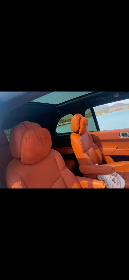 2023 Li L8 Range Extended 154HP REEV 40.9KWH,autocango,china used car exporter,china ev exporter,chinese used car exporter,chinese used ev exporter