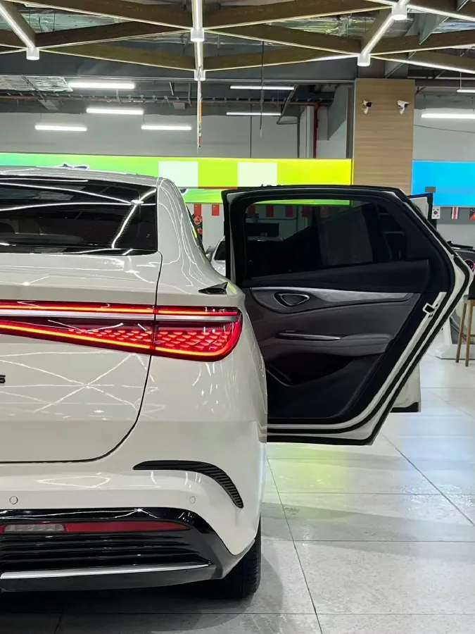2024 BYD Seal 1.5L 110HP L4 E-CVT PHEV 17.6KWH,autocango,china used car exporter,china ev exporter,chinese used car exporter,chinese used ev exporter