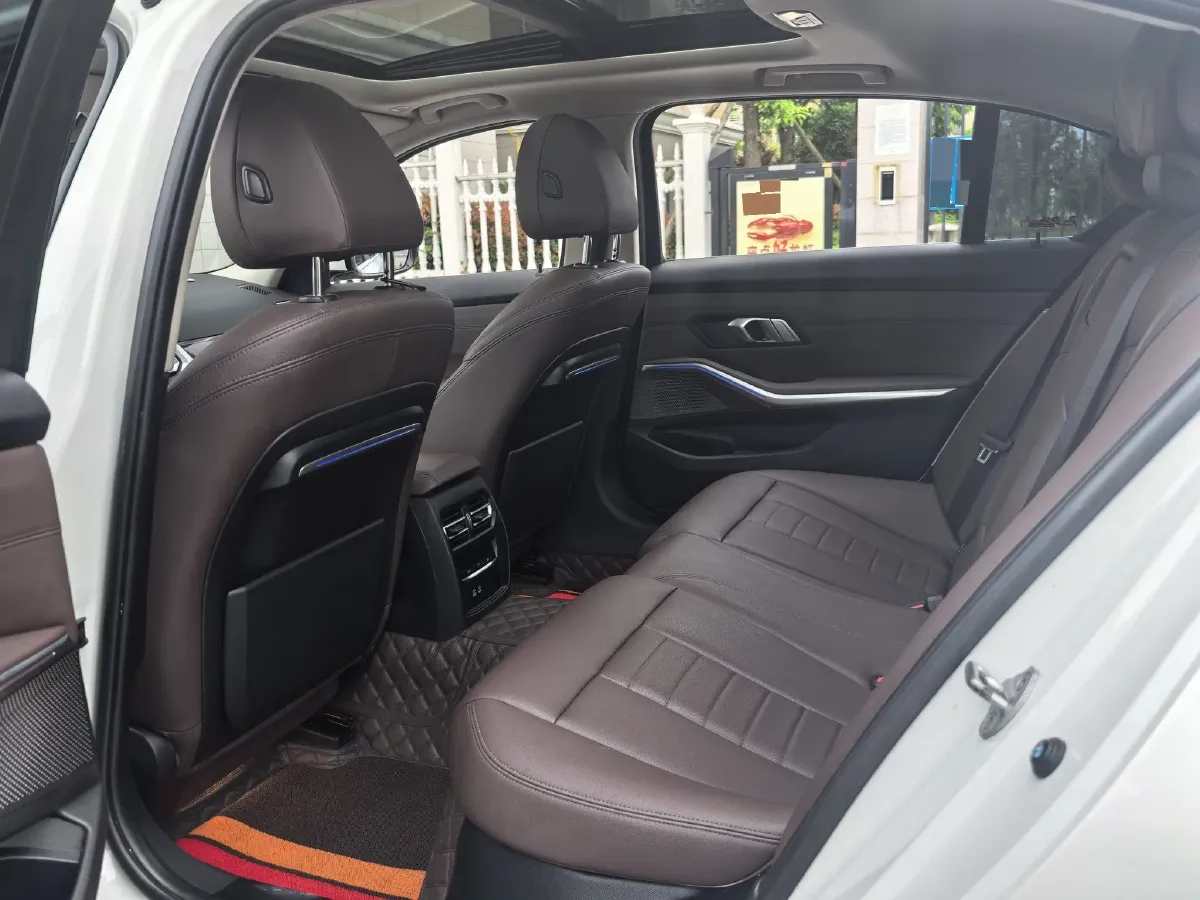 2020 BMW 3 Series 2.0T 184HP L4 8AT,autocango,china used car exporter,china ev exporter,chinese used car exporter,chinese used ev exporter