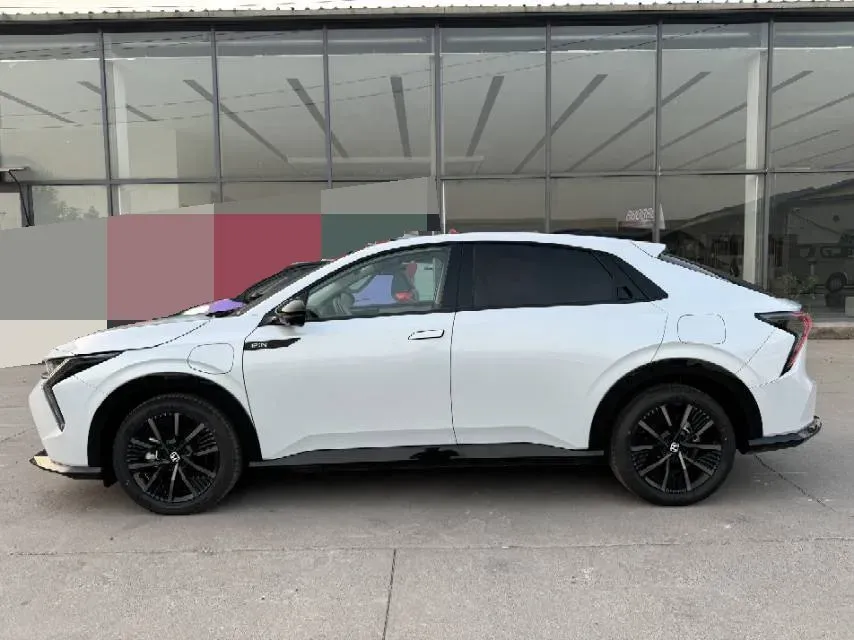 2024 Honda e:NS2 BEV 68.8KWH,autocango,china used car exporter,china ev exporter,chinese used car exporter,chinese used ev exporter