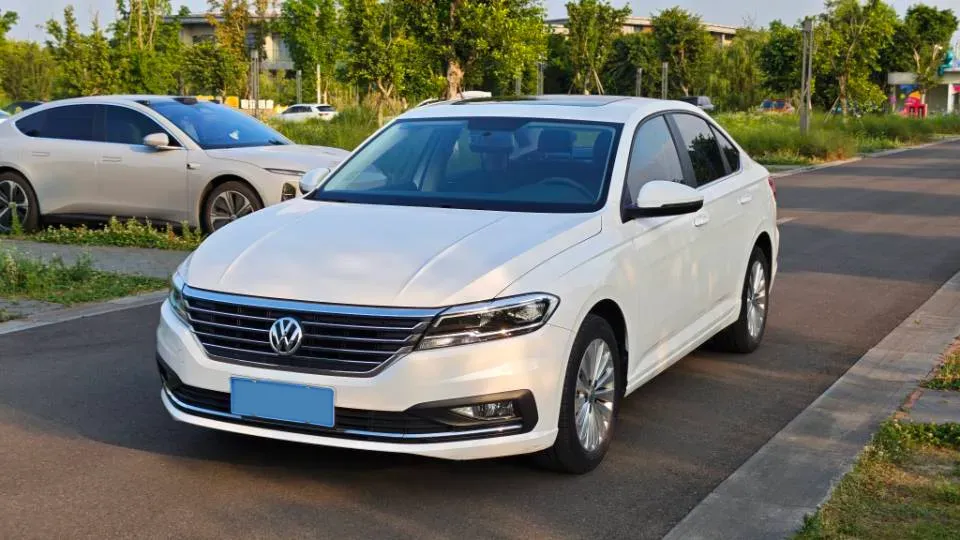 2018 Skoda Karoq 1.4T 150HP L4 7DCT,autocango,china used car exporter,china ev exporter,chinese used car exporter,chinese used ev exporter