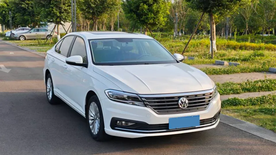 2018 Skoda Karoq 1.4T 150HP L4 7DCT,autocango,china used car exporter,china ev exporter,chinese used car exporter,chinese used ev exporter