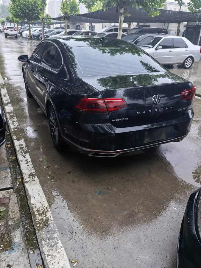 2020 Volkswagen Magotan 2.0T 186HP L4 7DCT,autocango,china used car exporter,china ev exporter,chinese used car exporter,chinese used ev exporter