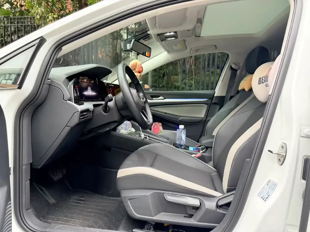 2021 Volkswagen Golf 1.4T 150HP L4 7DCT,autocango,china used car exporter,china ev exporter,chinese used car exporter,chinese used ev exporter