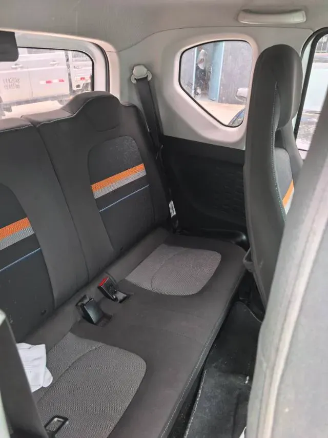 2022 LingBox uni BEV 11.52KWH,autocango,china used car exporter,china ev exporter,chinese used car exporter,chinese used ev exporter
