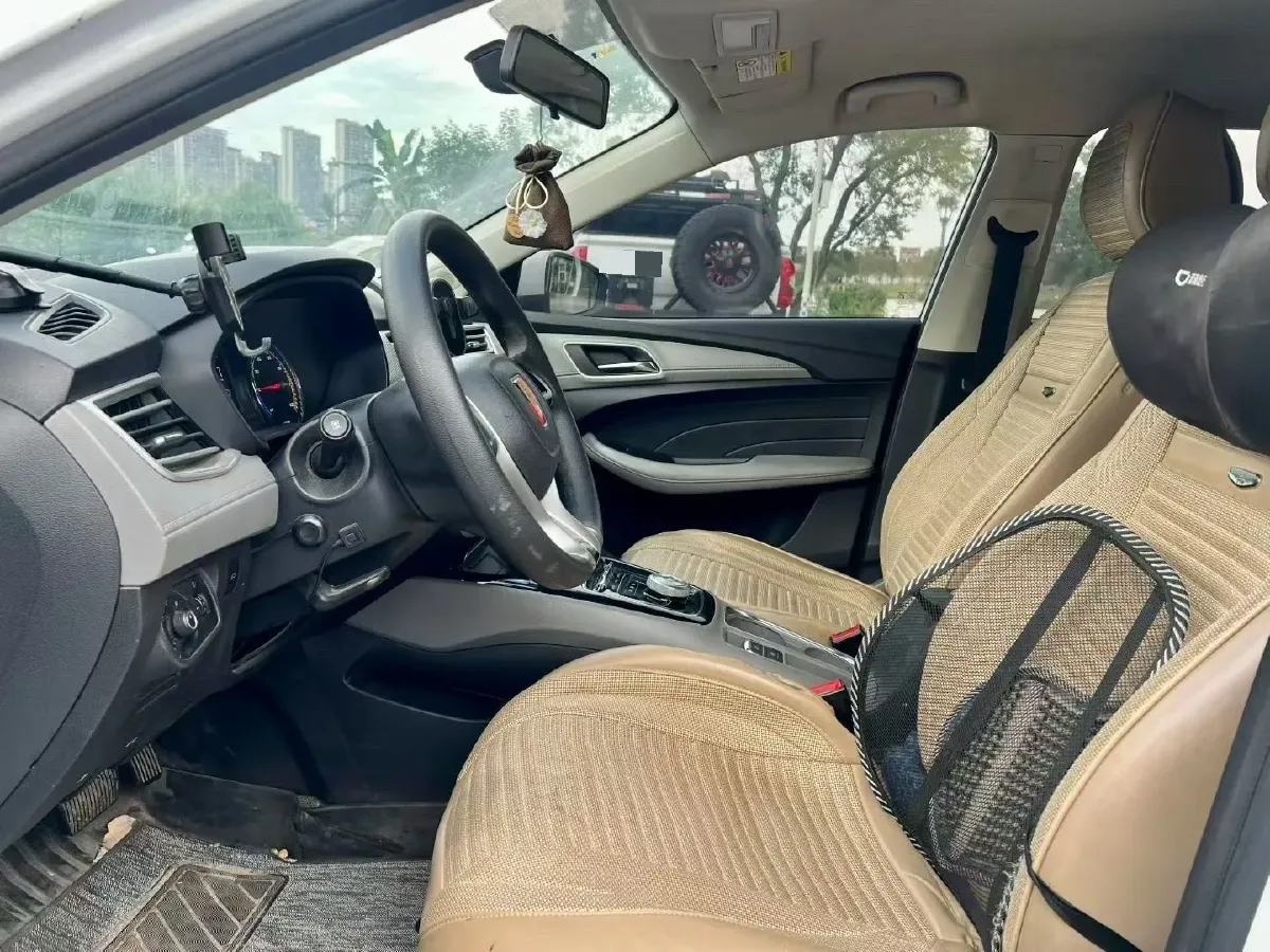 2020 Roewe Ei5 BEV 52.5KWH,autocango,china used car exporter,china ev exporter,chinese used car exporter,chinese used ev exporter