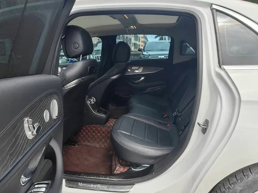 2021 Mercedes-Benz E Class 2.0T 258HP L4 9AT,autocango,china used car exporter,china ev exporter,chinese used car exporter,chinese used ev exporter