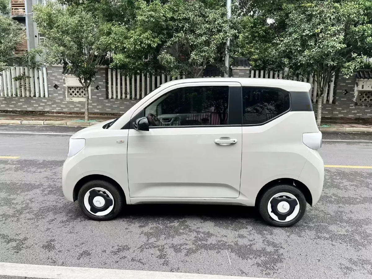 2024 WuLing HongGuang MINI EV BEV 17.3KWH,autocango,china used car exporter,china ev exporter,chinese used car exporter,chinese used ev exporter