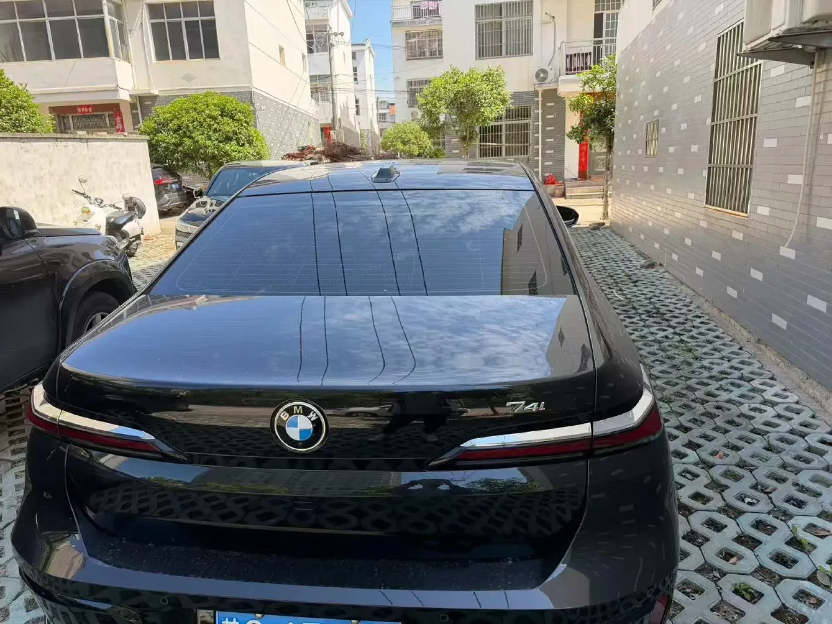 2023 BMW 7 Series 3.0T 381HP L6 8AT,autocango,china used car exporter,china ev exporter,chinese used car exporter,chinese used ev exporter