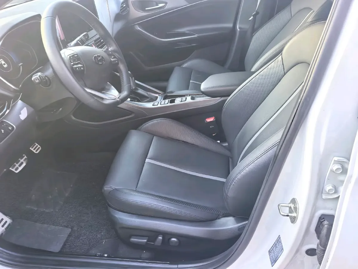 2019 Hyundai La Festa 1.6T 190HP L4 7DCT,autocango,china used car exporter,china ev exporter,chinese used car exporter,chinese used ev exporter