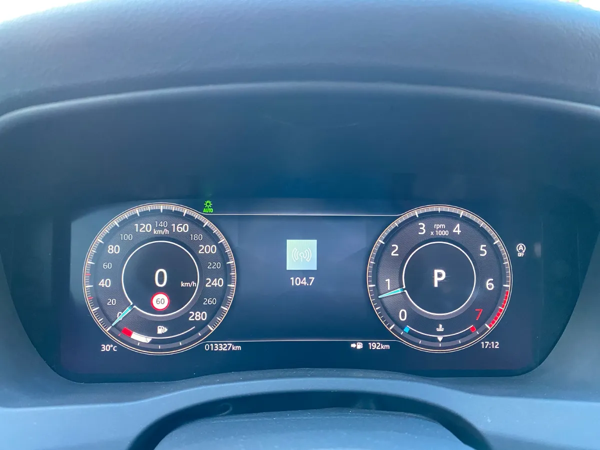 2022 Jaguar XEL 2.0T 250HP L4 8AT,autocango,china used car exporter,china ev exporter,chinese used car exporter,chinese used ev exporter
