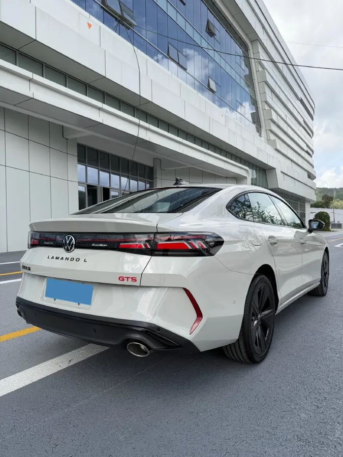 2026 Volkswagen Lamando 2.0T 220HP L4 7DCT,autocango,china used car exporter,china ev exporter,chinese used car exporter,chinese used ev exporter