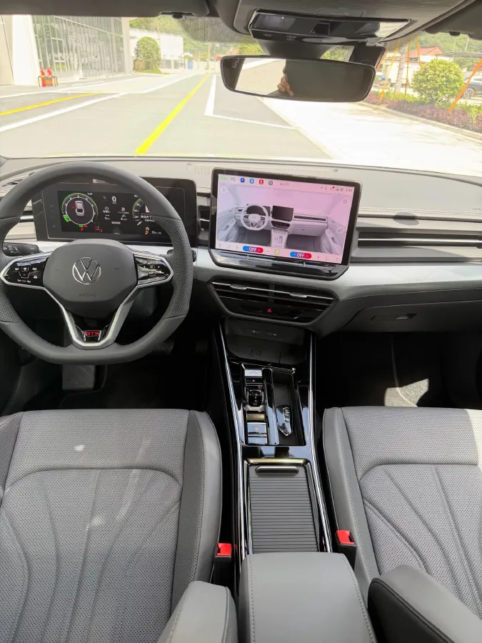 2026 Volkswagen Lamando 2.0T 220HP L4 7DCT,autocango,china used car exporter,china ev exporter,chinese used car exporter,chinese used ev exporter