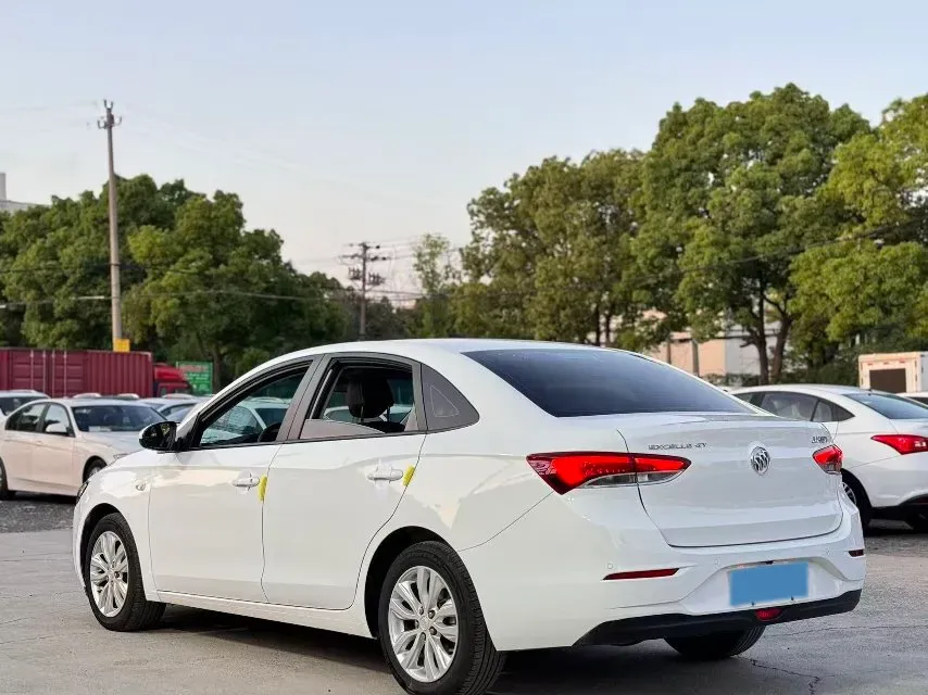 2021 Buick Excelle 1.5L 113HP L4 6AT,autocango,china used car exporter,china ev exporter,chinese used car exporter,chinese used ev exporter