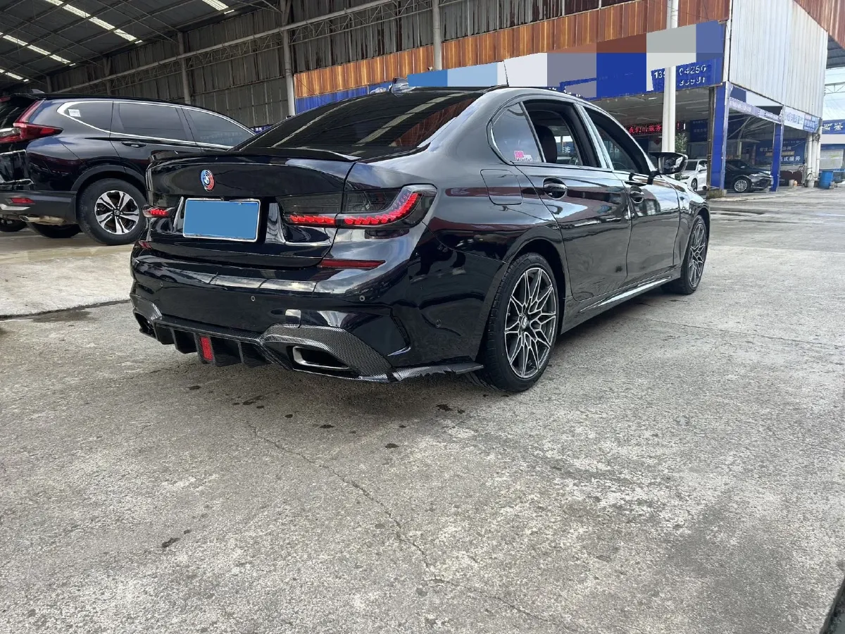 2020 BMW 3 Series 2.0T 156HP L4 8AT,autocango,china used car exporter,china ev exporter,chinese used car exporter,chinese used ev exporter