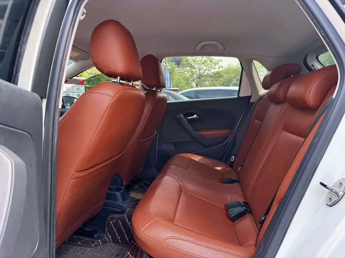 2018 ChangAn Eado 1.6L 128HP L4 6AT,autocango,china used car exporter,china ev exporter,chinese used car exporter,chinese used ev exporter