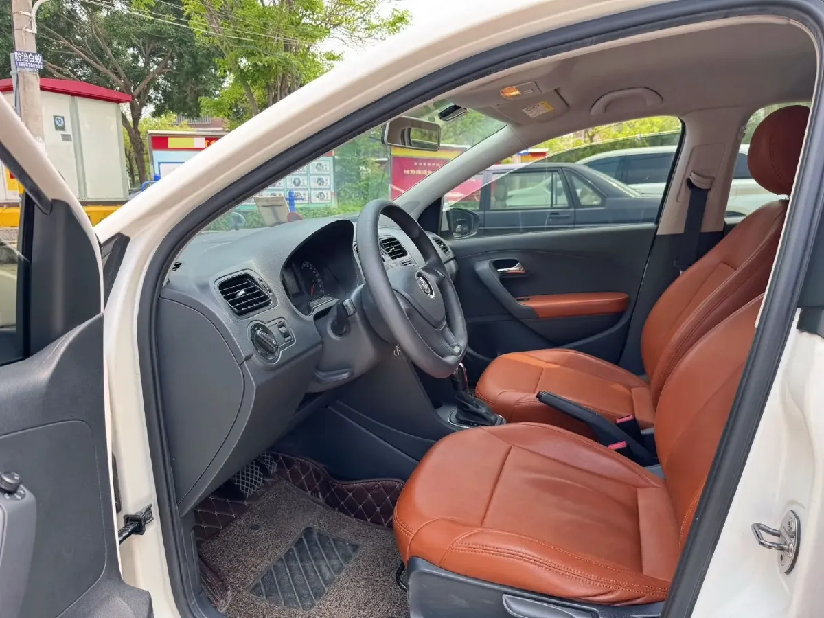 2018 ChangAn Eado 1.6L 128HP L4 6AT,autocango,china used car exporter,china ev exporter,chinese used car exporter,chinese used ev exporter
