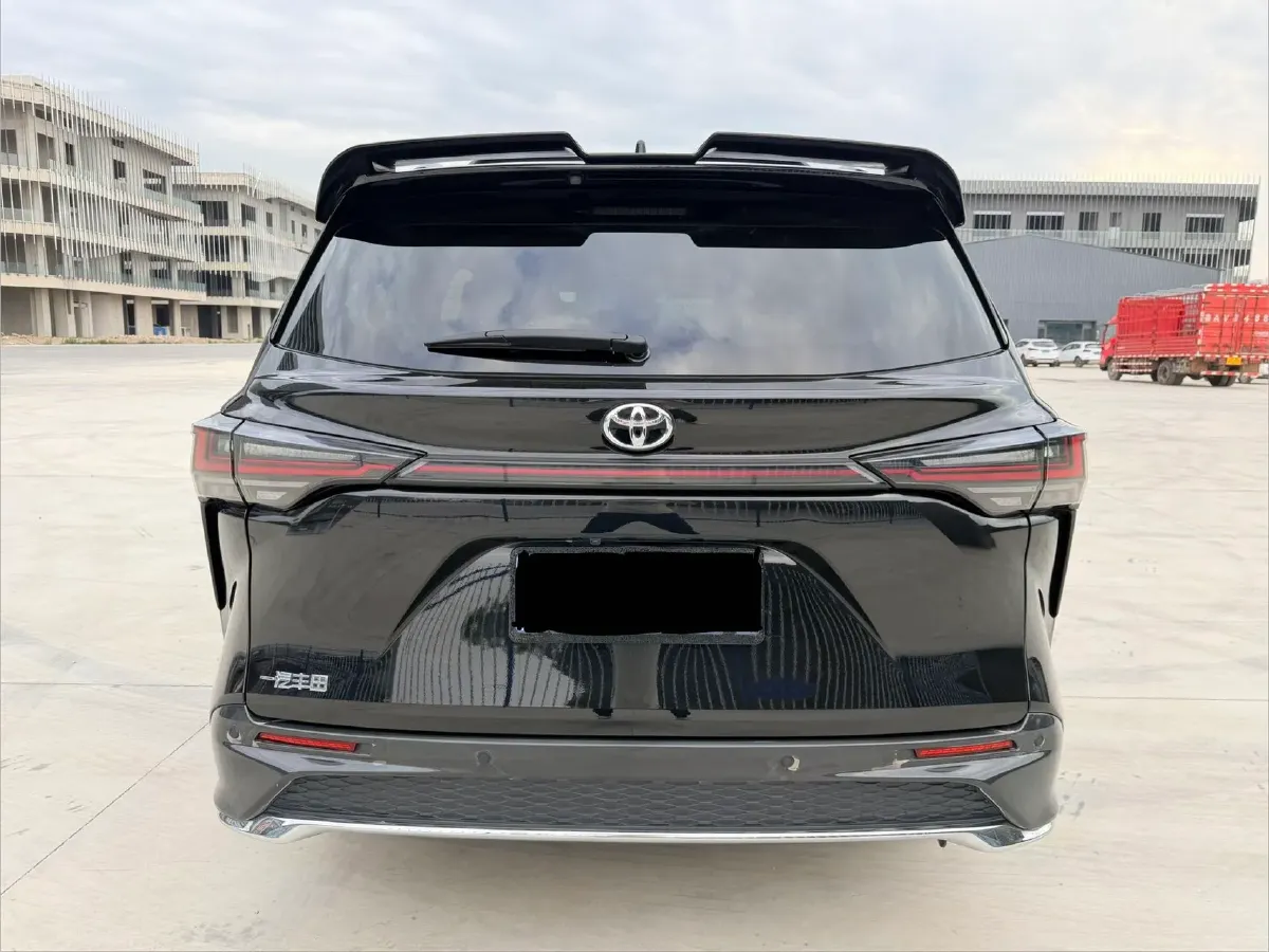 2024 Toyota Granvia 2.5L 189HP L4 E-CVT Hybrid,autocango,china used car exporter,china ev exporter,chinese used car exporter,chinese used ev exporter