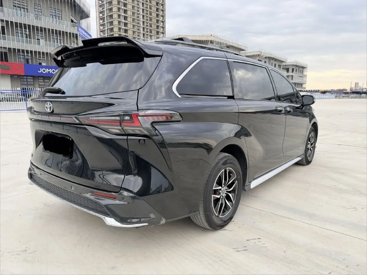 2024 Toyota Granvia 2.5L 189HP L4 E-CVT Hybrid,autocango,china used car exporter,china ev exporter,chinese used car exporter,chinese used ev exporter