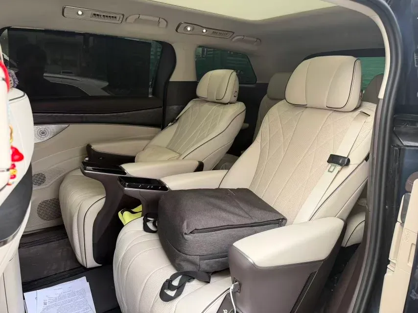 2024 Denza D9 1.5T 139HP L4 E-CVT PHEV 20.39KWH,autocango,china used car exporter,china ev exporter,chinese used car exporter,chinese used ev exporter