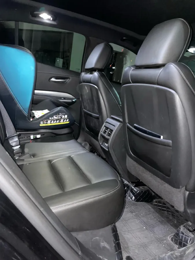 2020 Cadillac XT4 2.0T 237HP L4 9AT,autocango,china used car exporter,china ev exporter,chinese used car exporter,chinese used ev exporter