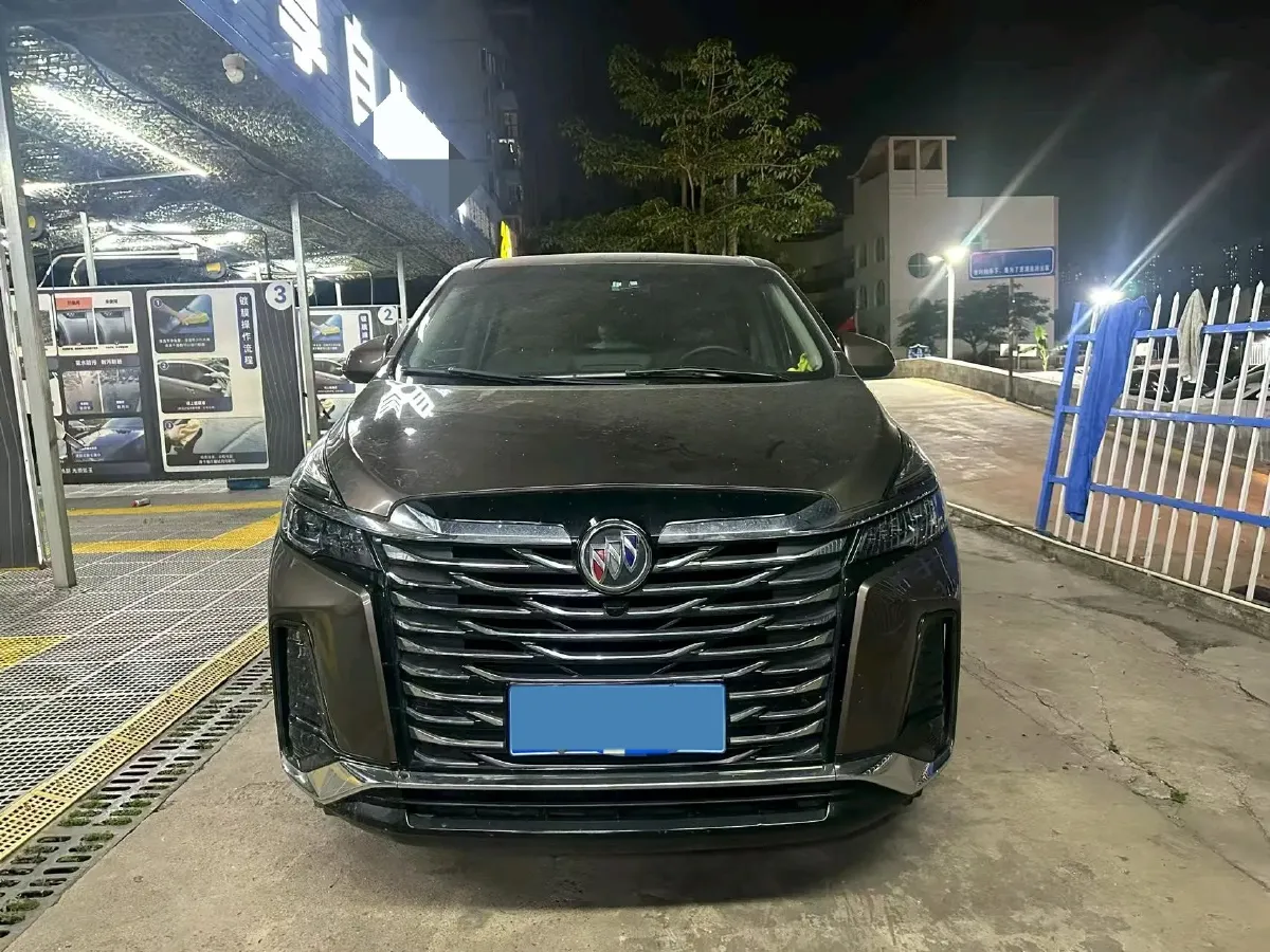 2023 Buick GL8 2.0T 237HP L4 9AT,autocango,china used car exporter,china ev exporter,chinese used car exporter,chinese used ev exporter