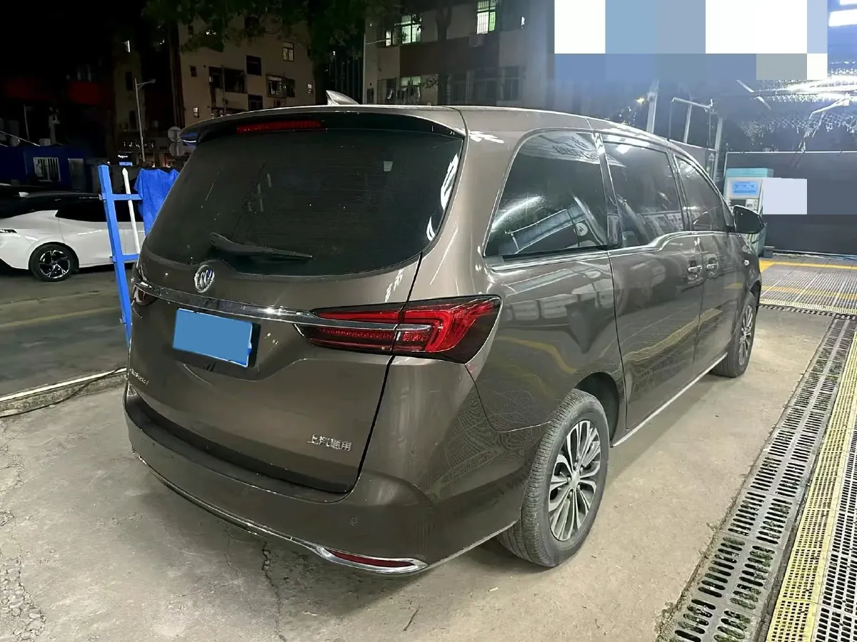 2023 Buick GL8 2.0T 237HP L4 9AT,autocango,china used car exporter,china ev exporter,chinese used car exporter,chinese used ev exporter