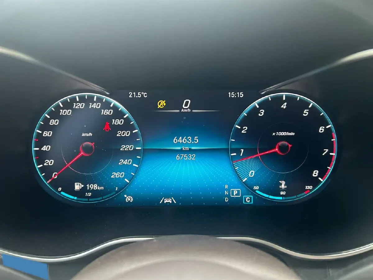 2021 Mercedes-Benz GLC Class 2.0T 258HP L4 9AT,autocango,china used car exporter,china ev exporter,chinese used car exporter,chinese used ev exporter