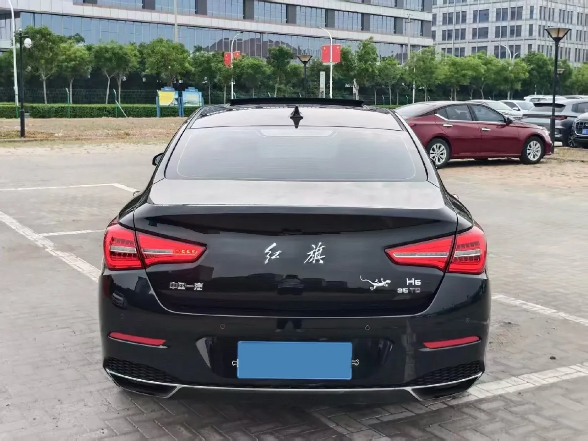 2020 HongQi H5 1.8T 197HP L4 6AT,autocango,china used car exporter,china ev exporter,chinese used car exporter,chinese used ev exporter