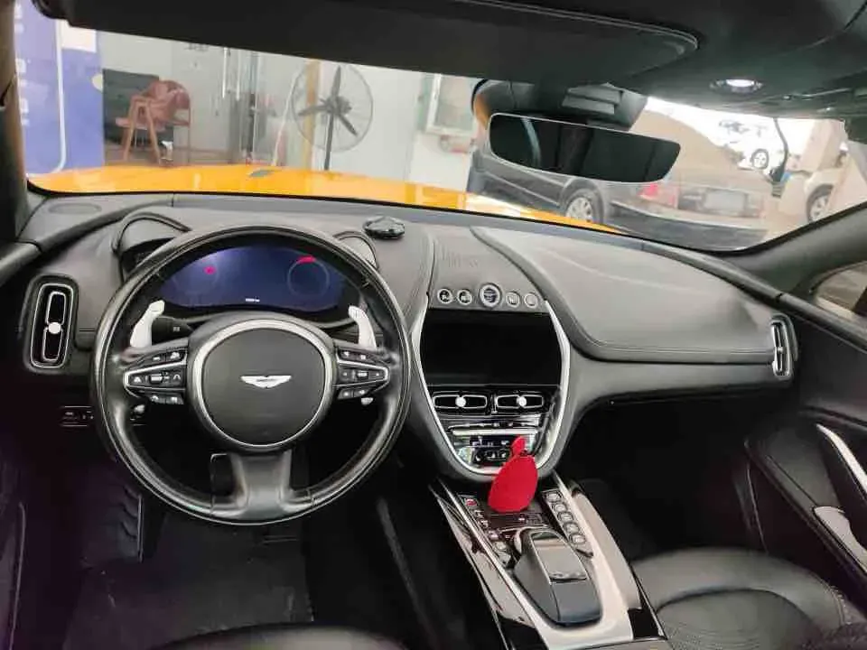 2022 Aston Martin DBX 3.0T 435HP L6 9AT,autocango,china used car exporter,china ev exporter,chinese used car exporter,chinese used ev exporter