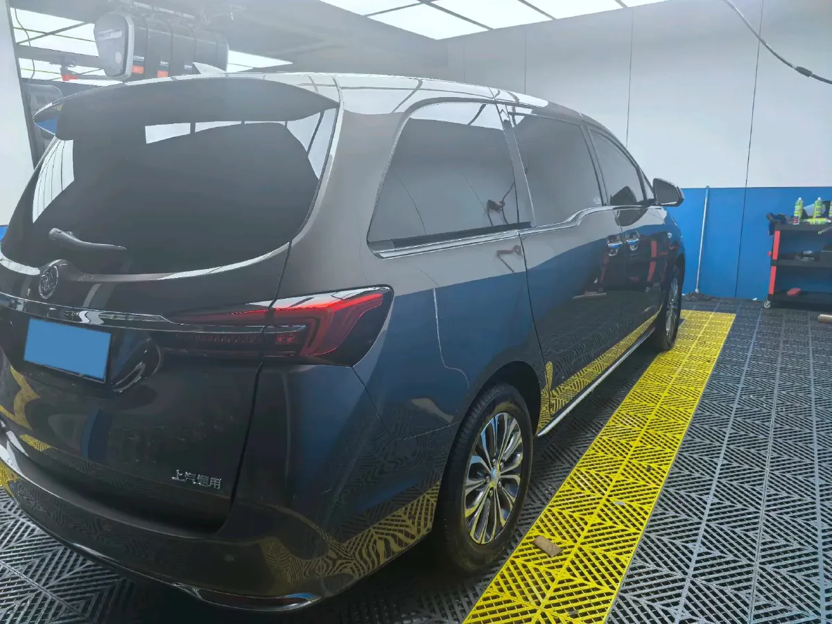 2023 Buick GL8 2.0T 237HP L4 9AT,autocango,china used car exporter,china ev exporter,chinese used car exporter,chinese used ev exporter