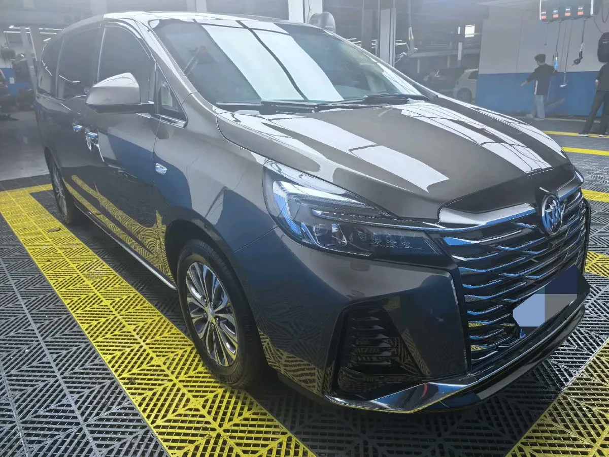 2023 Buick GL8 2.0T 237HP L4 9AT,autocango,china used car exporter,china ev exporter,chinese used car exporter,chinese used ev exporter