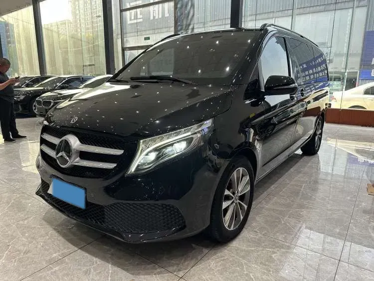 2021 Mercedes-Benz V Class 2.0T 211HP L4 9AT,autocango,china used car exporter,china ev exporter,chinese used car exporter,chinese used ev exporter