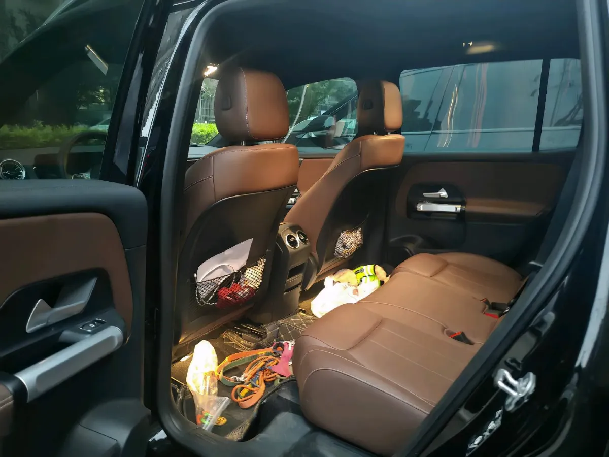 2025 Mercedes-Benz GLB Class 2.0T 190HP L4 8DCT,autocango,china used car exporter,china ev exporter,chinese used car exporter,chinese used ev exporter