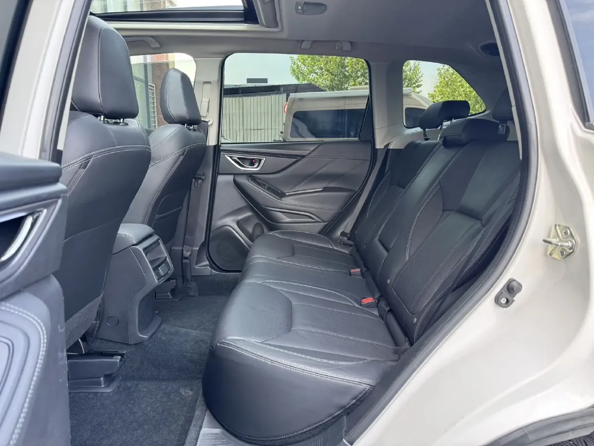 2020 Subaru Forester 2.0L 156HP H4 CVT,autocango,china used car exporter,china ev exporter,chinese used car exporter,chinese used ev exporter