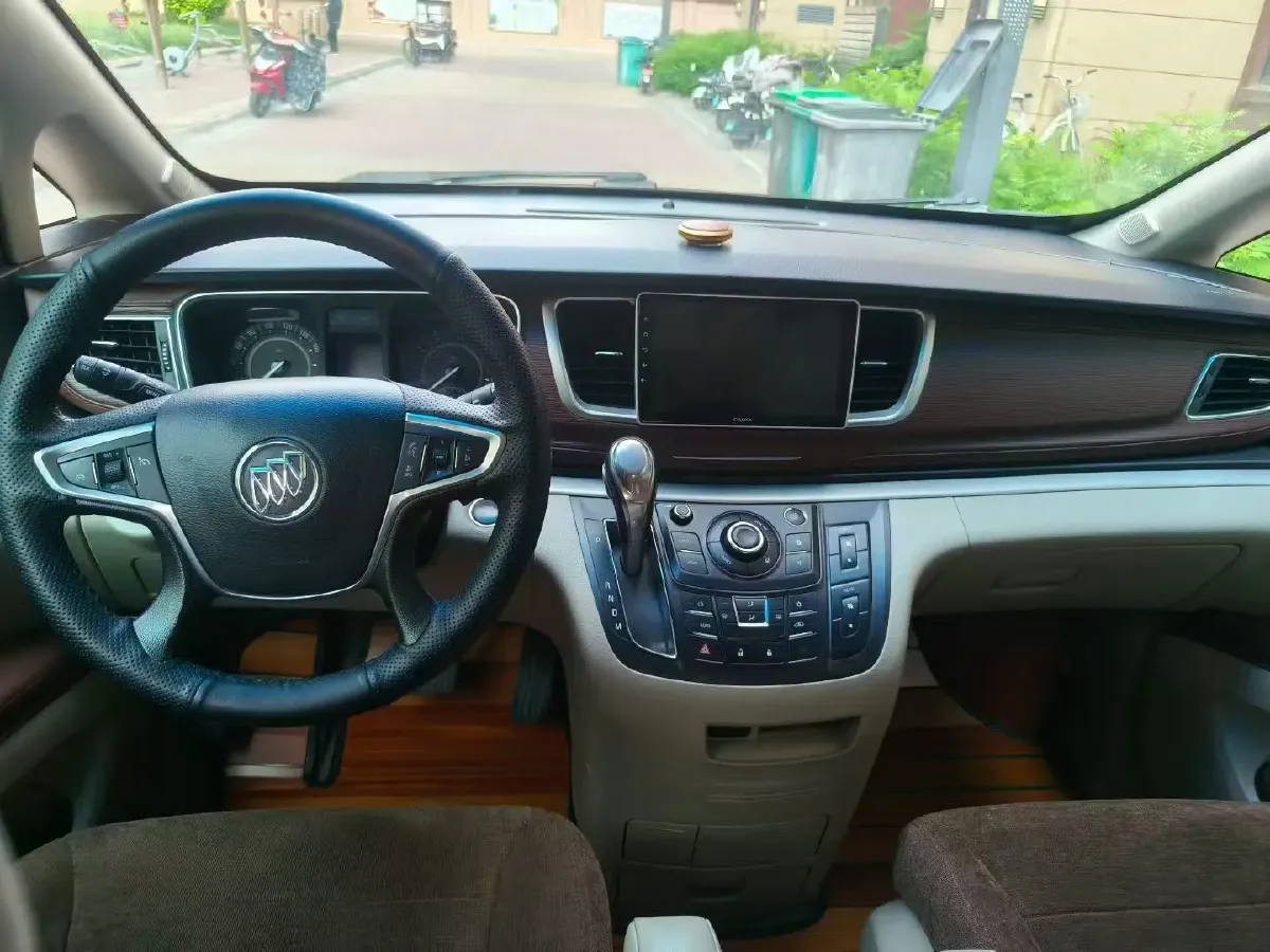 2018 Buick GL8 2.0T 260HP L4 6AT,autocango,china used car exporter,china ev exporter,chinese used car exporter,chinese used ev exporter