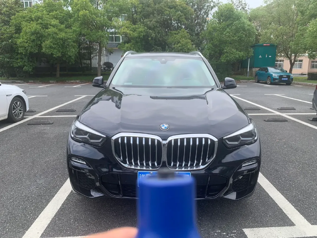 2021 BMW X5 2.0T 265HP L4 8AT,autocango,china used car exporter,china ev exporter,chinese used car exporter,chinese used ev exporter