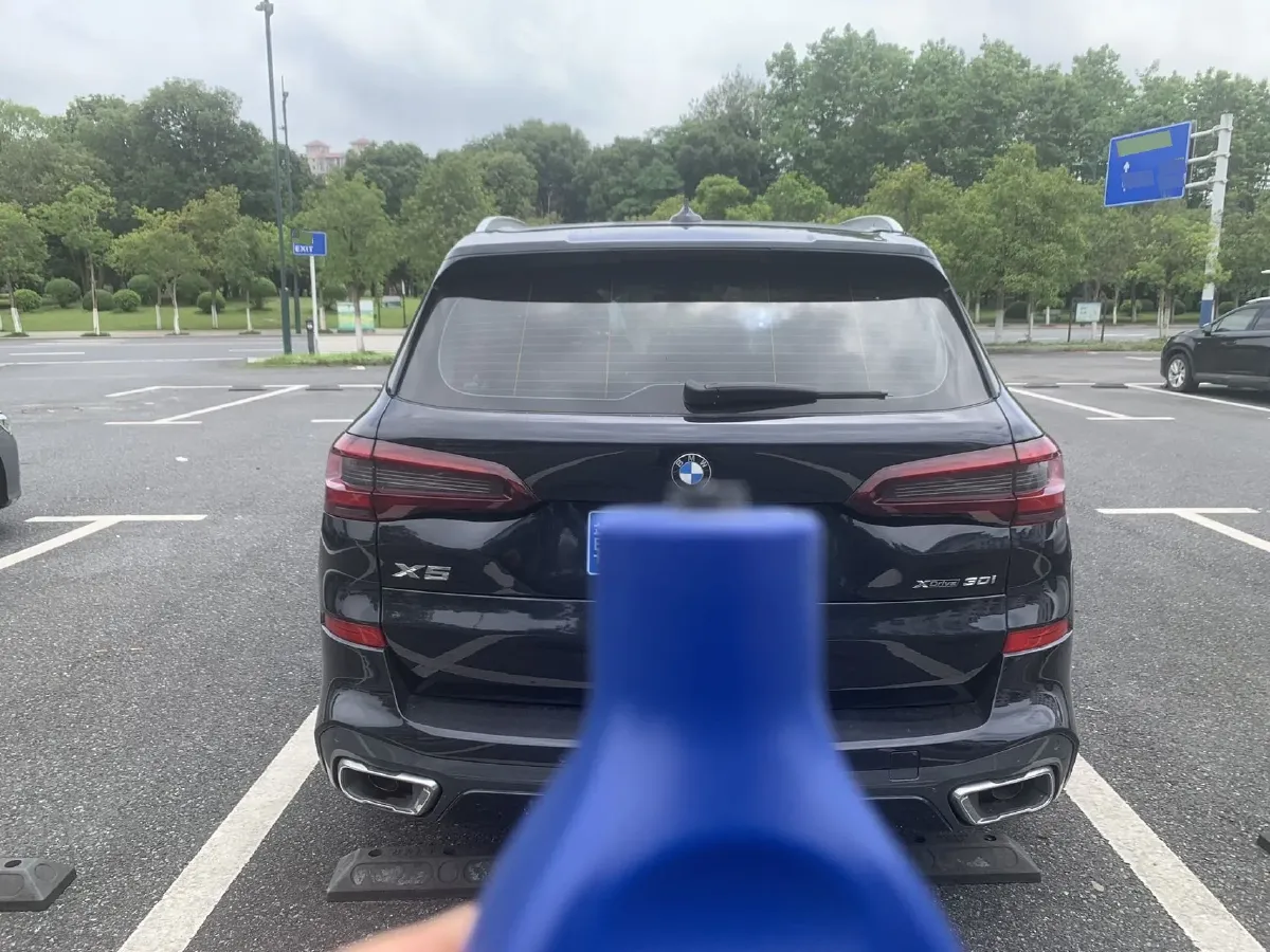 2021 BMW X5 2.0T 265HP L4 8AT,autocango,china used car exporter,china ev exporter,chinese used car exporter,chinese used ev exporter