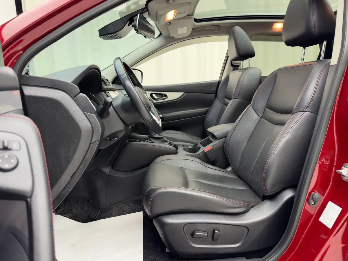 2022 Nissan Qashqai 2.0L 151HP L4 CVT,autocango,china used car exporter,china ev exporter,chinese used car exporter,chinese used ev exporter