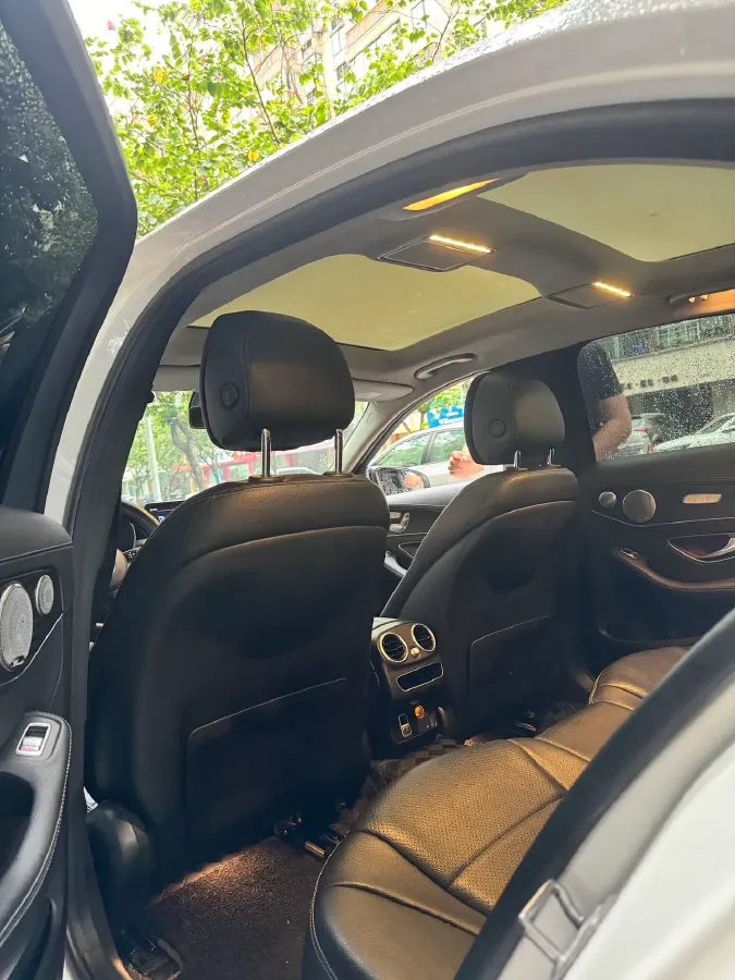 2021 Mercedes-Benz C Class 1.5T 184HP L4 9AT,autocango,china used car exporter,china ev exporter,chinese used car exporter,chinese used ev exporter