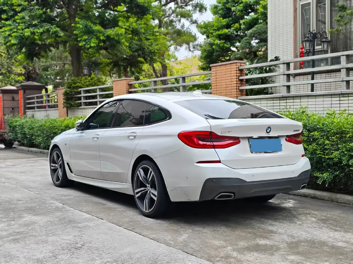 2021 BMW 6 Series GT 2.0T 258HP L4 8AT,autocango,china used car exporter,china ev exporter,chinese used car exporter,chinese used ev exporter