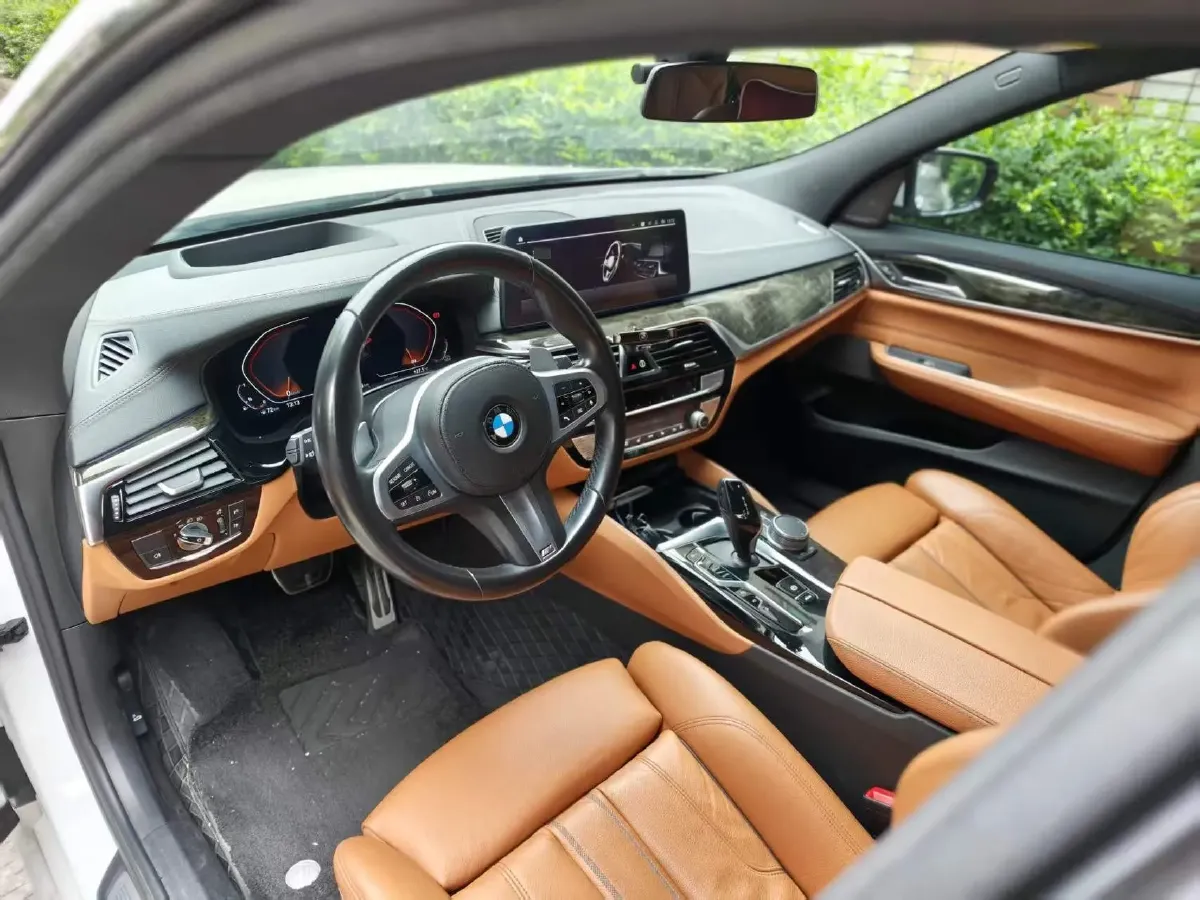 2021 BMW 6 Series GT 2.0T 258HP L4 8AT,autocango,china used car exporter,china ev exporter,chinese used car exporter,chinese used ev exporter
