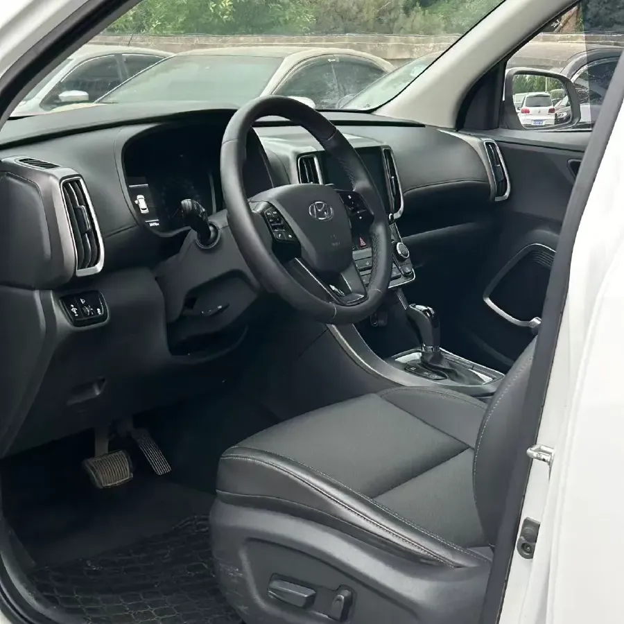 2019 Hyundai ix35 2.0L 160HP L4 6AT,autocango,china used car exporter,china ev exporter,chinese used car exporter,chinese used ev exporter