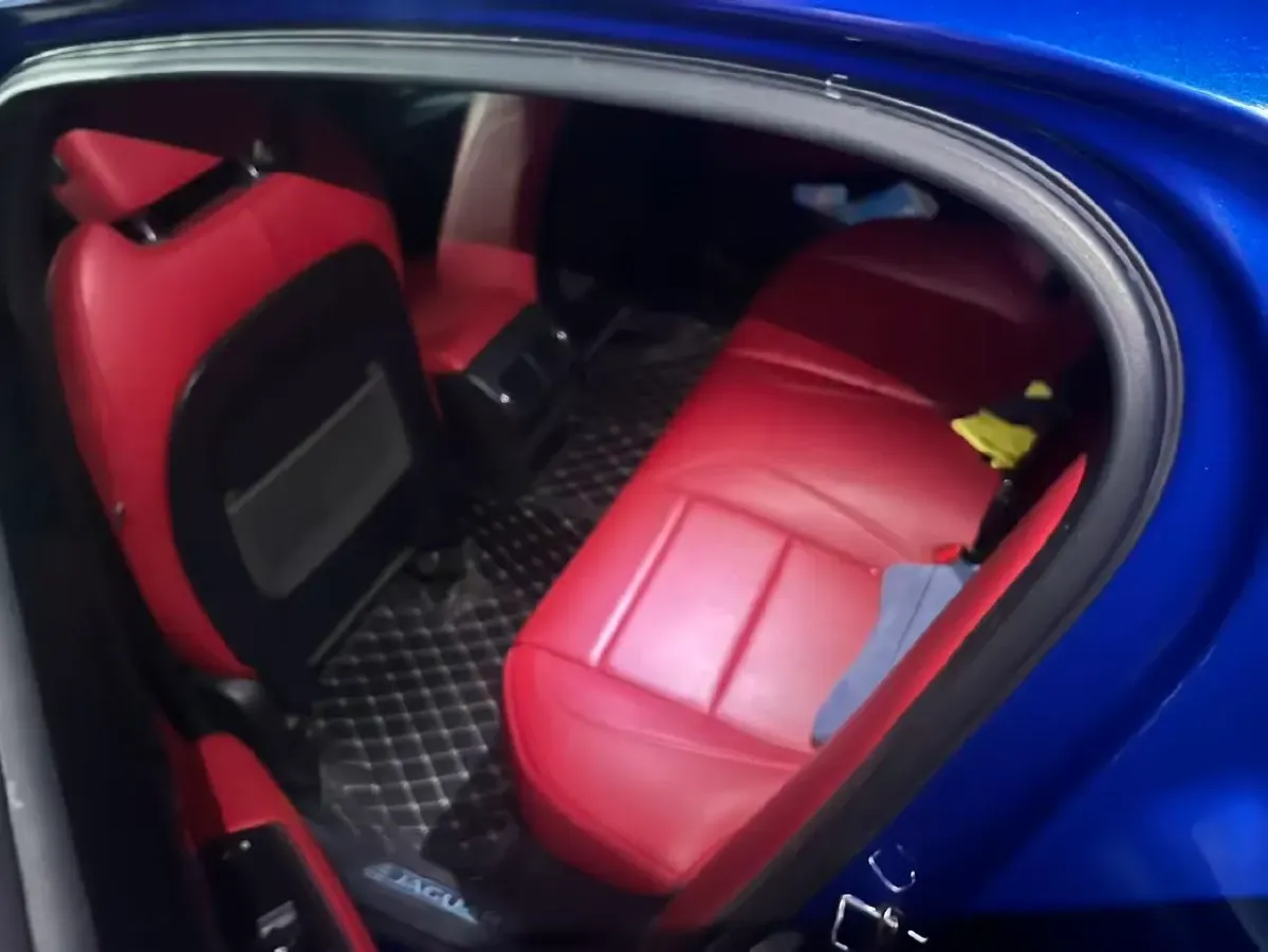 2020 Jaguar XEL 2.0T 200HP L4 8AT,autocango,china used car exporter,china ev exporter,chinese used car exporter,chinese used ev exporter