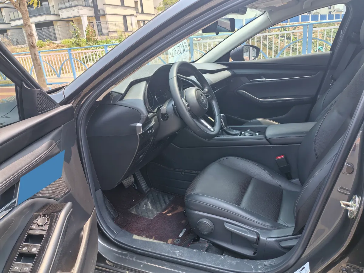 2021 Mazda 3 Axela 2.0L 158HP L4 6AT,autocango,china used car exporter,china ev exporter,chinese used car exporter,chinese used ev exporter