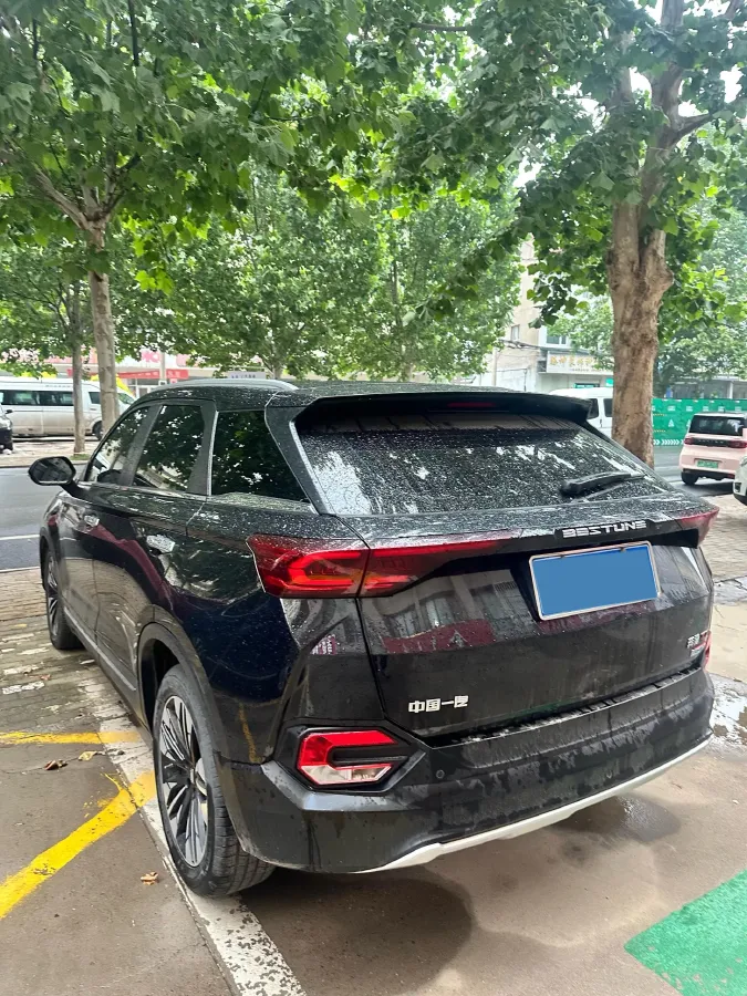 2021 Bestune T77 1.5T 169HP L4 7DCT,autocango,china used car exporter,china ev exporter,chinese used car exporter,chinese used ev exporter