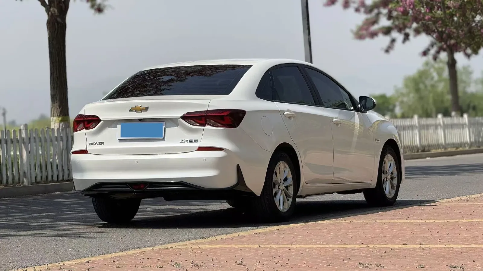 2023 Chevrolet Monza 1.5L 113HP L4 6DCT,autocango,china used car exporter,china ev exporter,chinese used car exporter,chinese used ev exporter