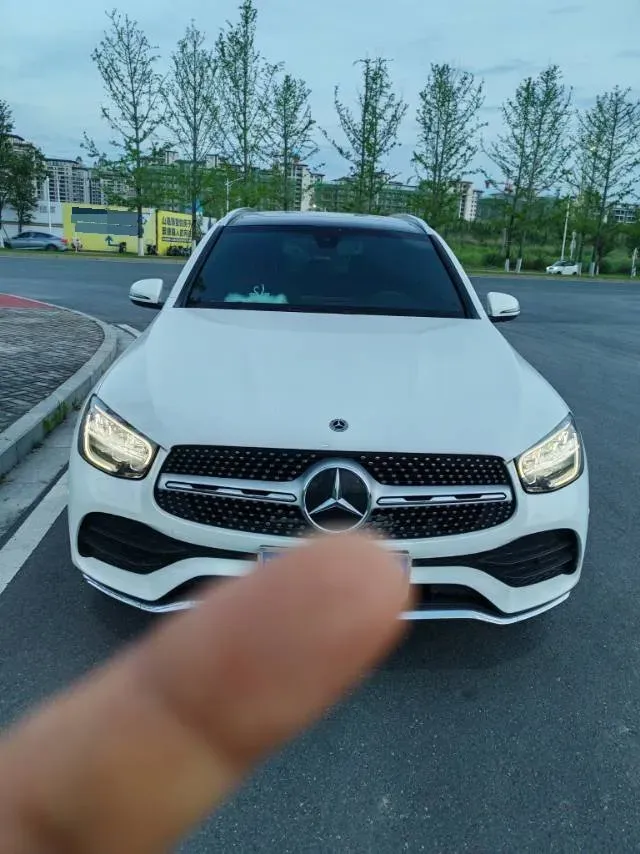 2022 Mercedes-Benz GLC Class 2.0T 197HP L4 9AT,autocango,china used car exporter,china ev exporter,chinese used car exporter,chinese used ev exporter