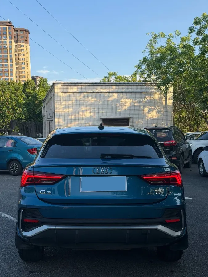 2020 Audi Q3 Sportback 2.0T 186HP L4 7DCT,autocango,china used car exporter,china ev exporter,chinese used car exporter,chinese used ev exporter