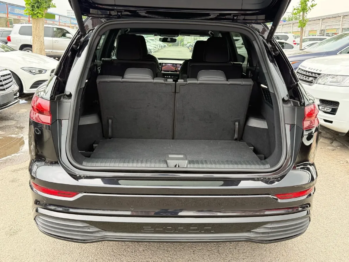 2022 Audi Q5 e-tron BEV 83.4KWH,autocango,china used car exporter,china ev exporter,chinese used car exporter,chinese used ev exporter